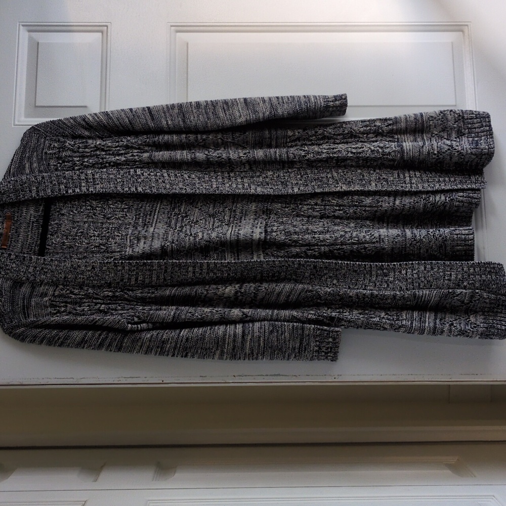 Belldini cardigan
